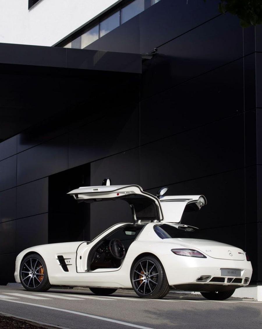  Mercedes-Benz SLS AMG GT 2013 года  (фото 108 из 110)